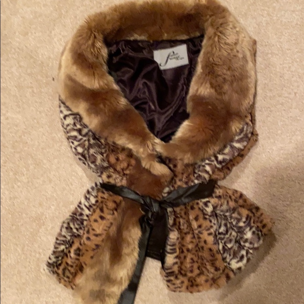 Beautiful vest size small